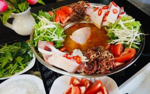 Lẩu cá diêu hồng chua cay